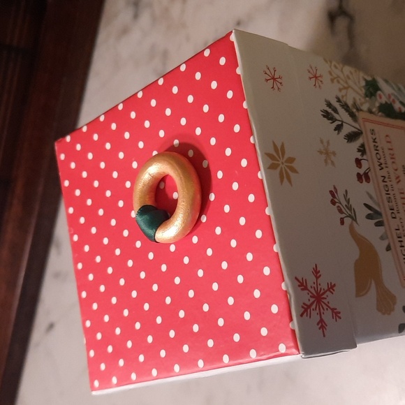 NWT. Michel Design Works Joy to the World Soy Candle in Decorative Box - Picture 10 of 13